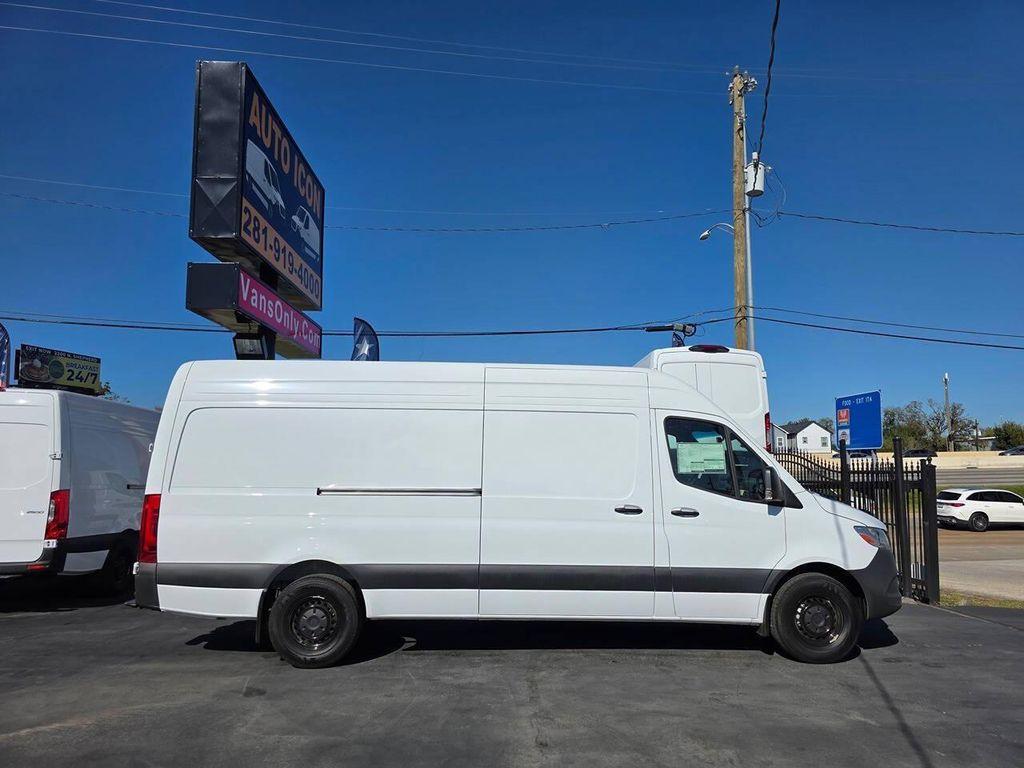used 2025 Mercedes-Benz Sprinter 2500 car, priced at $55,995