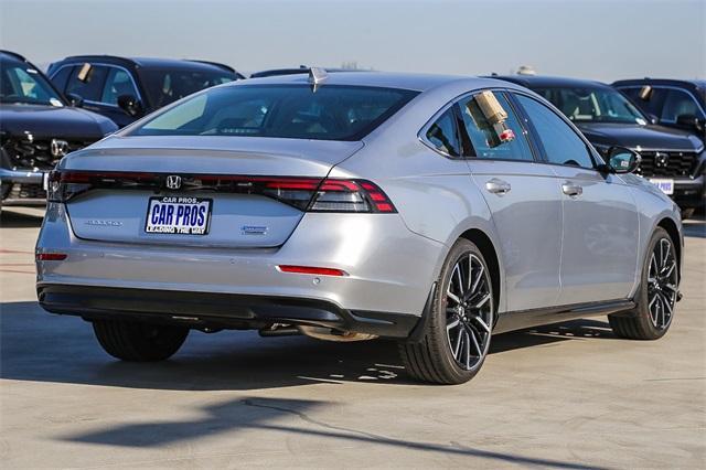 new 2025 Honda Accord Hybrid car