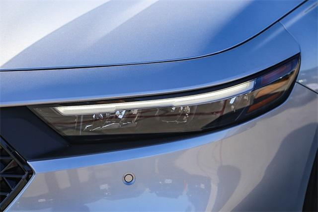 new 2025 Honda Accord Hybrid car