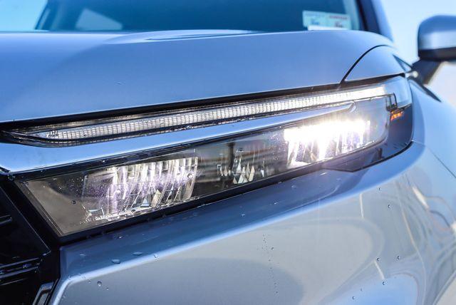 used 2025 Honda CR-V car, priced at $36,777