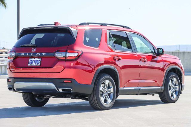 new 2026 Honda Pilot car, priced at $48,545