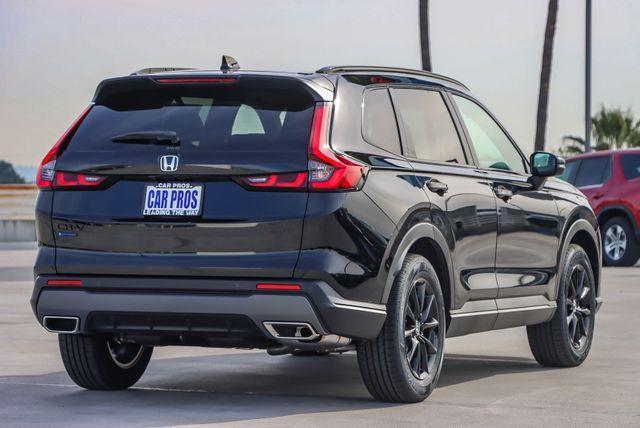 new 2026 Honda CR-V Hybrid car, priced at $41,675