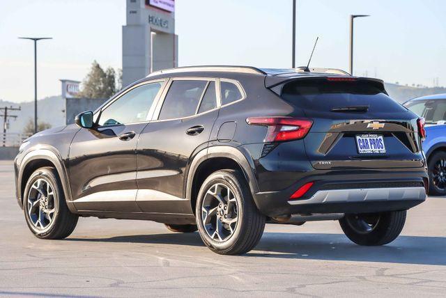 used 2025 Chevrolet Trax car, priced at $22,698