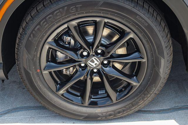 new 2026 Honda CR-V Hybrid car, priced at $40,175