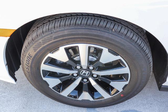 new 2027 Honda Odyssey car, priced at $54,687