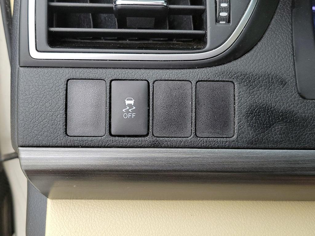 used 2015 Toyota Camry Hybrid car, priced at $16,998