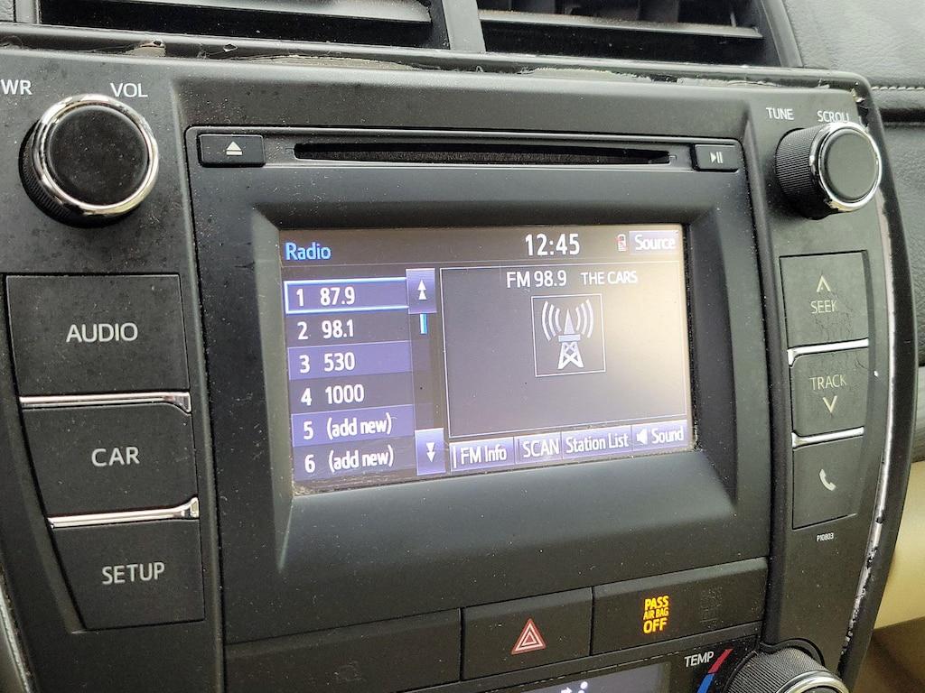 used 2015 Toyota Camry Hybrid car, priced at $16,998