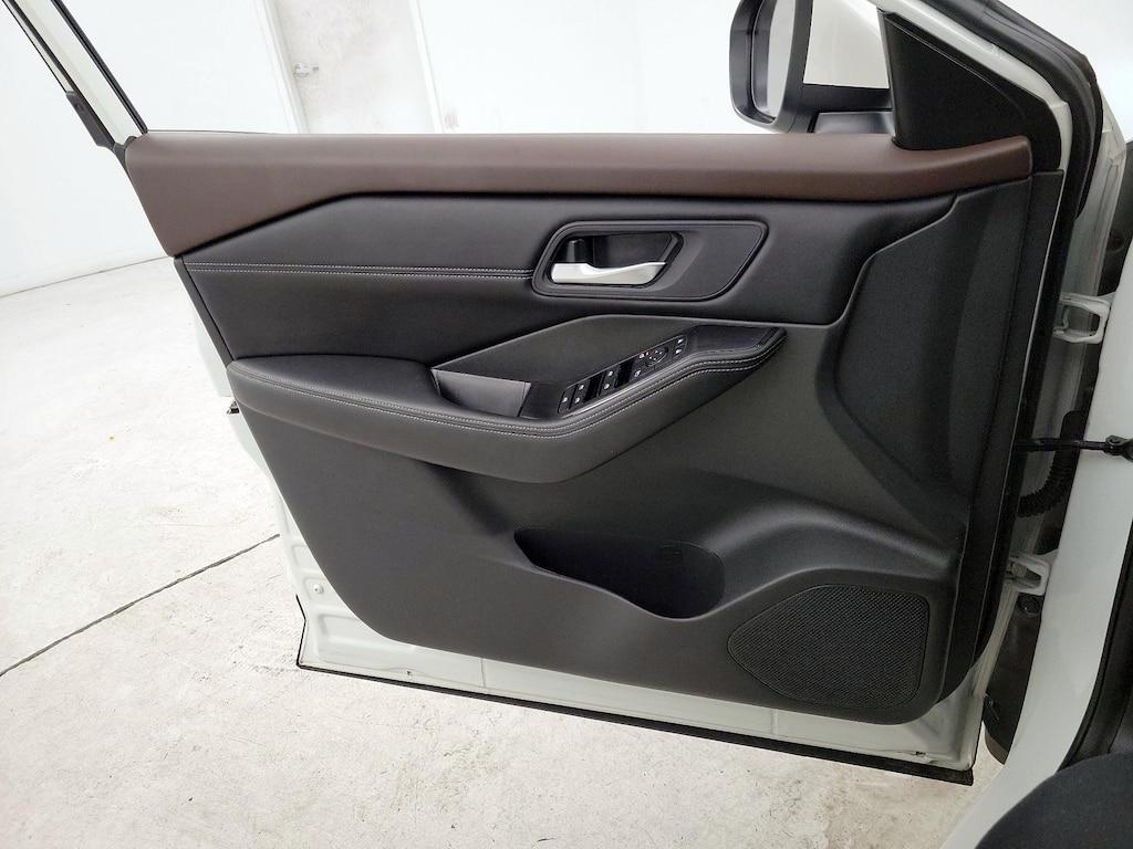 used 2023 Nissan Rogue car, priced at $21,998