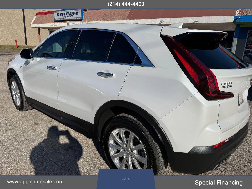 used 2023 Cadillac XT4 car, priced at $17,900