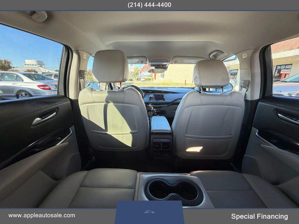 used 2023 Cadillac XT4 car, priced at $17,900