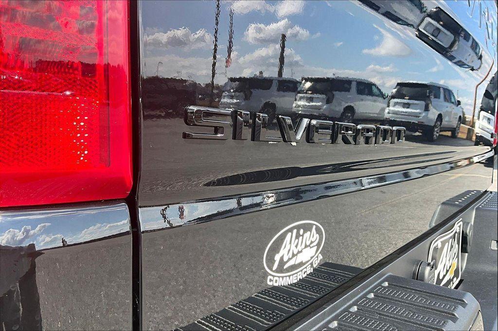 new 2026 Chevrolet Silverado 1500 car, priced at $40,774