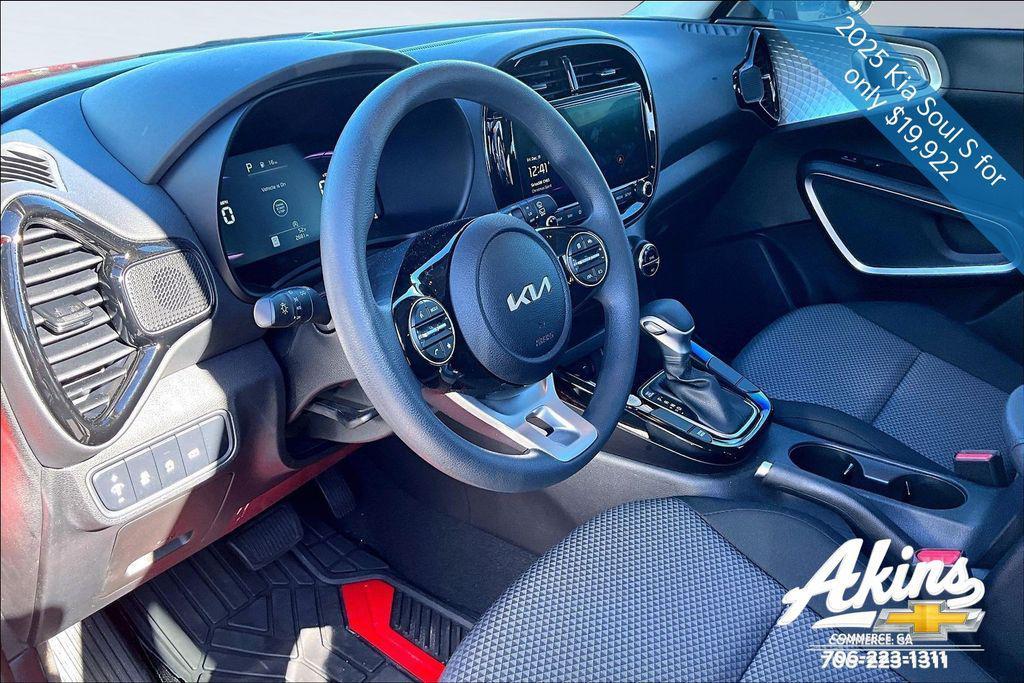 used 2025 Kia Soul car, priced at $19,922