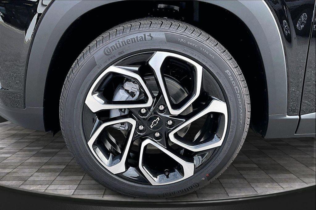 new 2026 Chevrolet Trax car, priced at $28,724