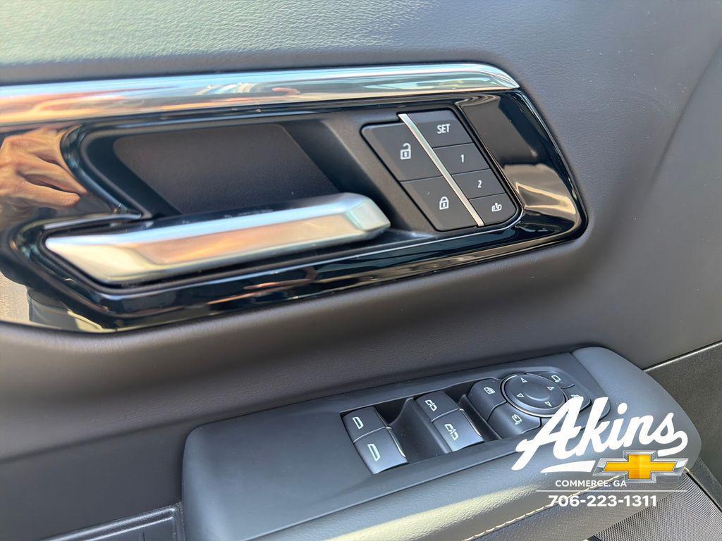 new 2026 Chevrolet Suburban car, priced at $86,599