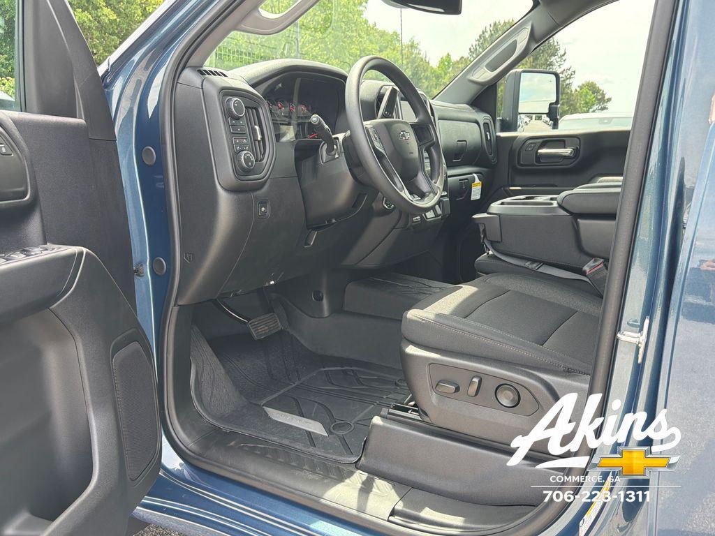 new 2025 Chevrolet Silverado 2500 car, priced at $62,685