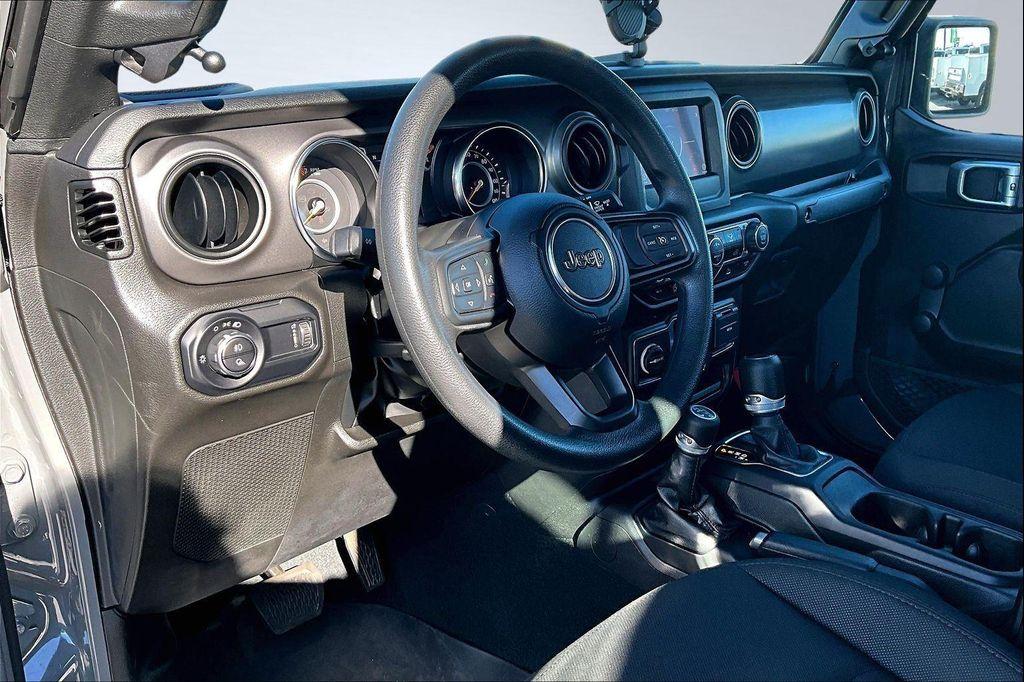 used 2023 Jeep Gladiator car, priced at $31,991