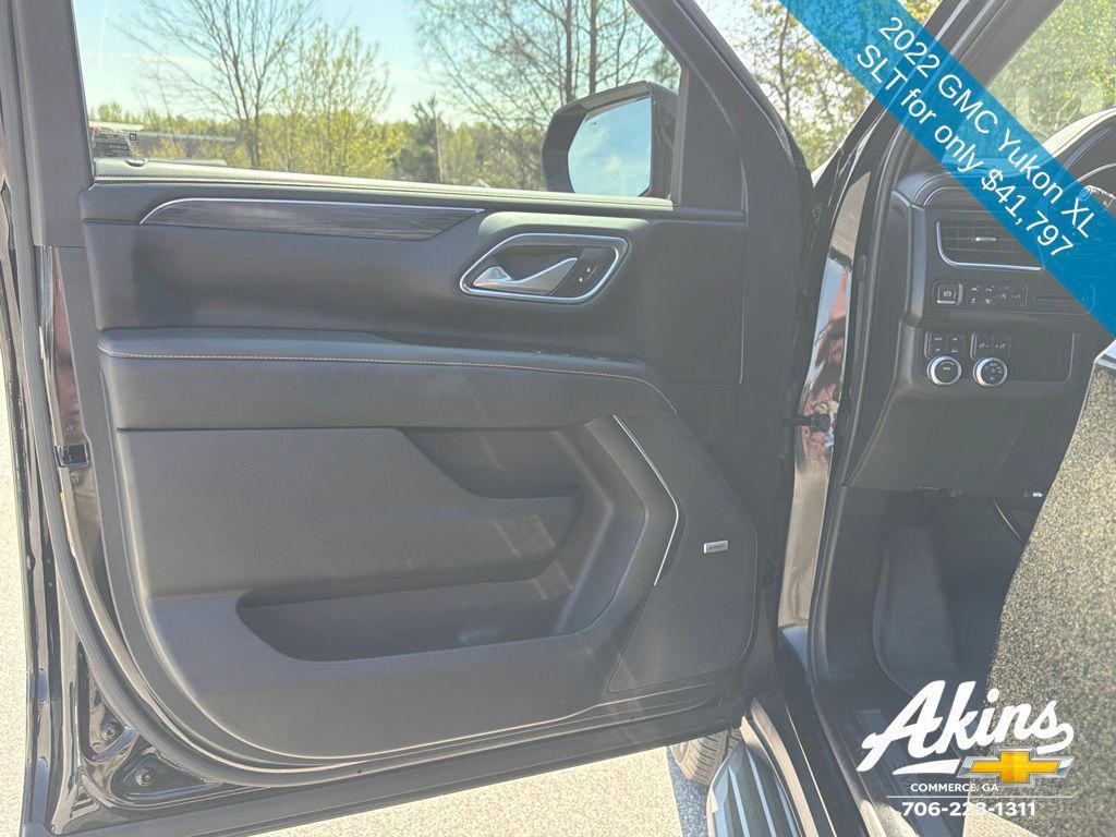 used 2022 GMC Yukon XL car, priced at $41,797