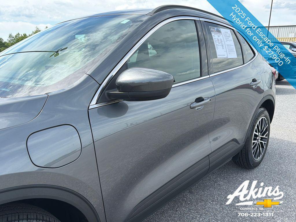 used 2025 Ford Escape PHEV car, priced at $27,900