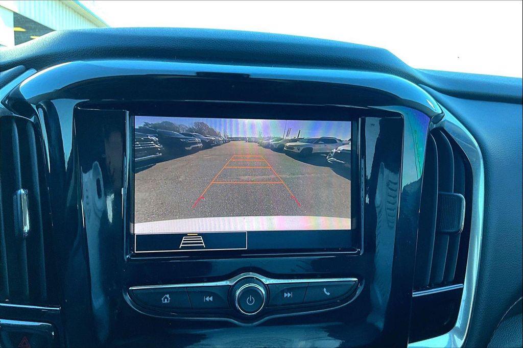 used 2020 Chevrolet Traverse car, priced at $15,991