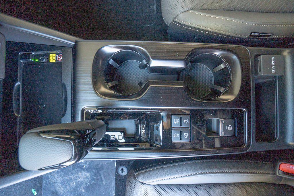 new 2026 Subaru Outback car, priced at $43,984