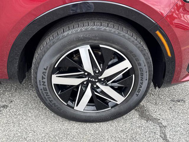 used 2023 Kia Sorento car, priced at $25,634