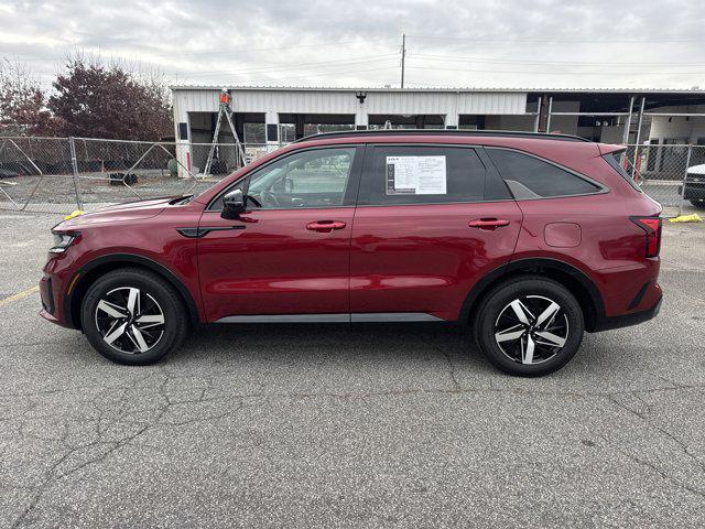 used 2023 Kia Sorento car, priced at $25,634