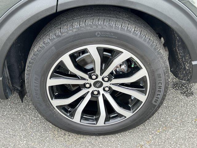 used 2022 Ford Explorer car, priced at $33,665