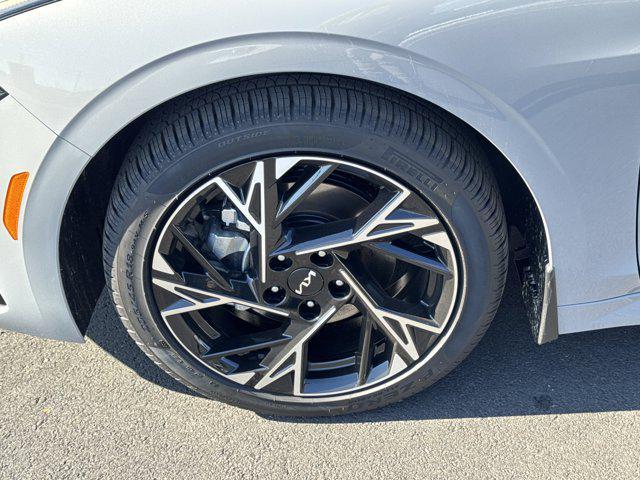 new 2026 Kia K5 car, priced at $29,481