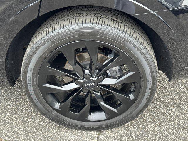 used 2023 Kia Sorento car, priced at $27,232