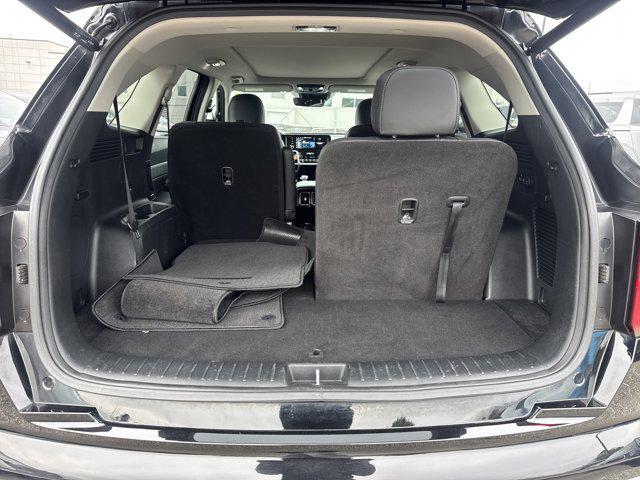 used 2023 Kia Sorento car, priced at $27,232
