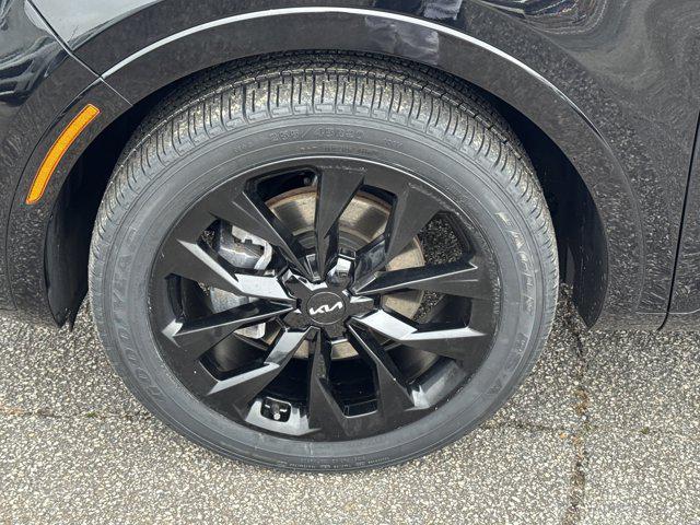 used 2023 Kia Sorento car, priced at $27,232