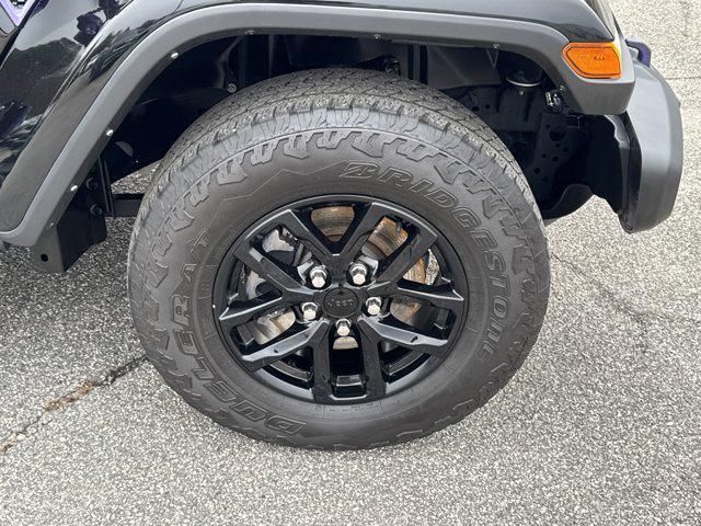 used 2023 Jeep Gladiator car, priced at $26,166