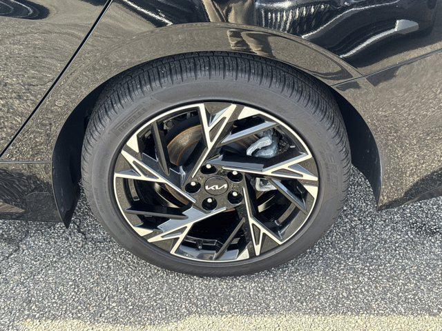 used 2025 Kia K5 car, priced at $29,138