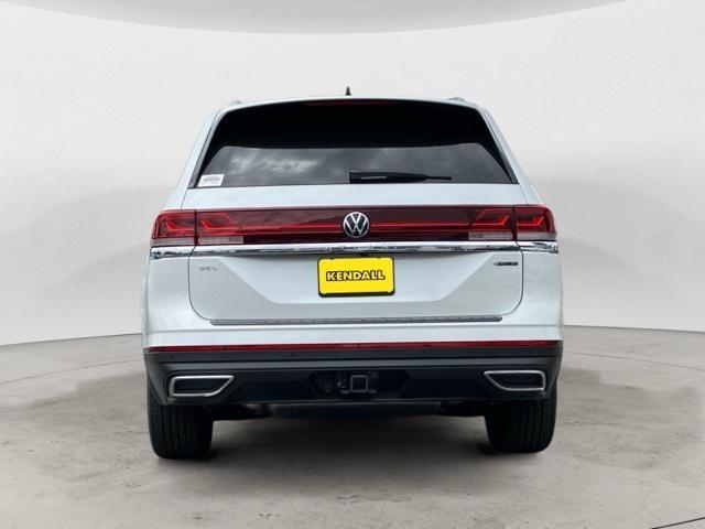 new 2025 Volkswagen Atlas car, priced at $44,354