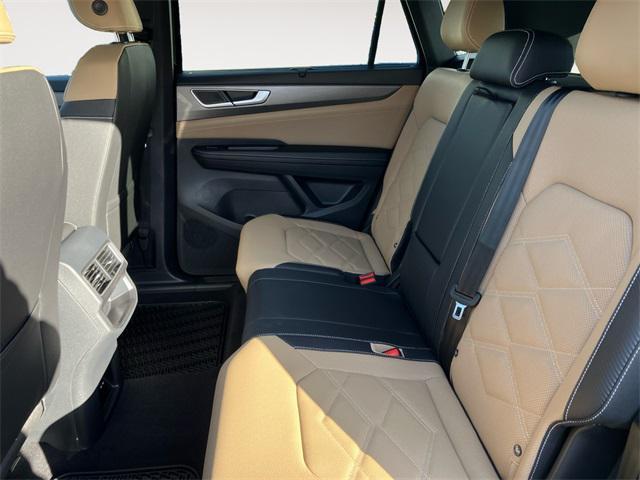 new 2026 Volkswagen Atlas Cross Sport car, priced at $44,382