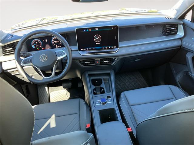 new 2025 Volkswagen Tiguan car, priced at $32,077