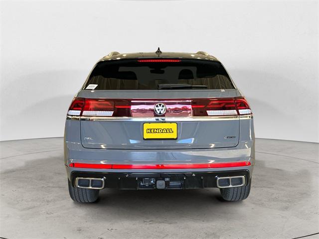 new 2026 Volkswagen Atlas Cross Sport car, priced at $53,656