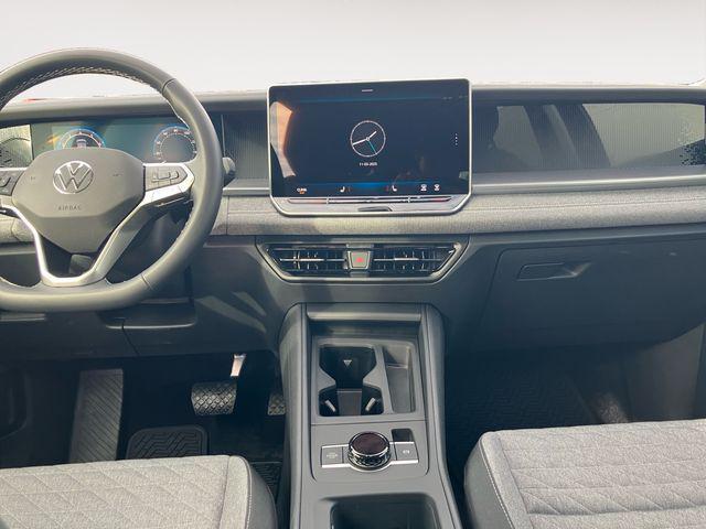 used 2025 Volkswagen Tiguan car, priced at $31,487