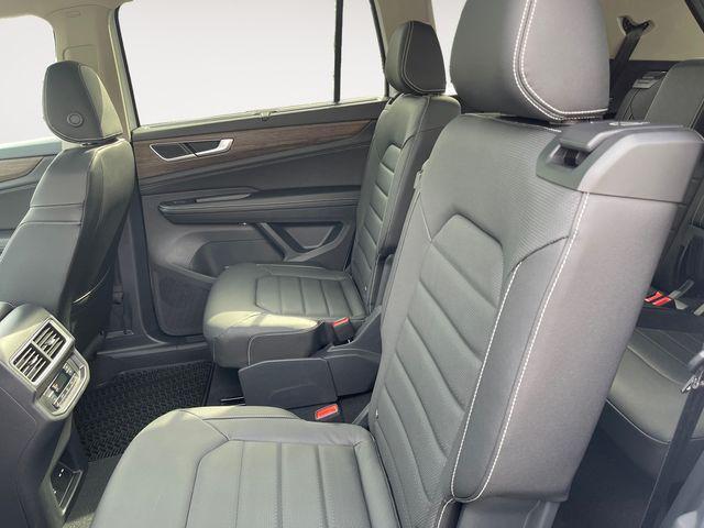 new 2026 Volkswagen Atlas car, priced at $50,514