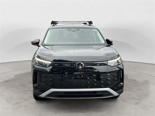 new 2025 Volkswagen Tiguan car, priced at $33,558