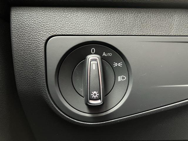 new 2024 Volkswagen Tiguan car, priced at $38,031