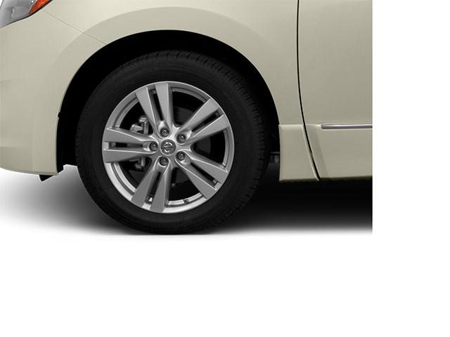 used 2014 Nissan Quest car, priced at $6,987