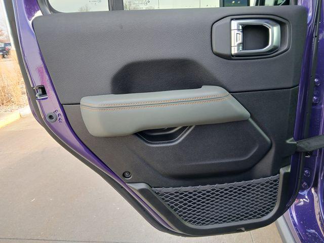 new 2026 Jeep Gladiator car, priced at $60,397