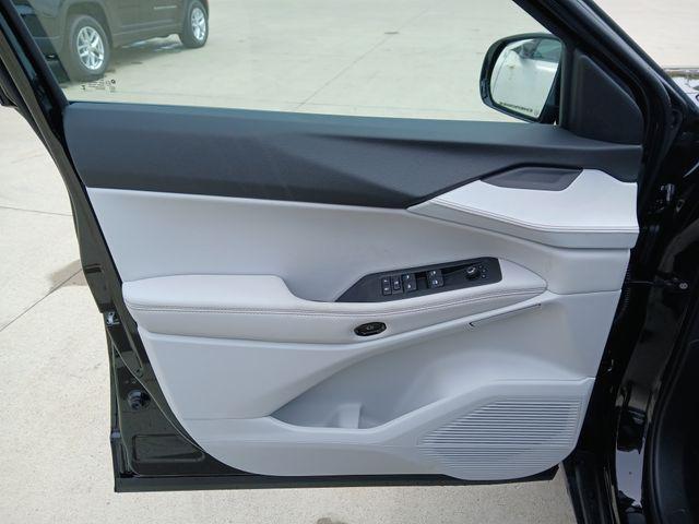 new 2026 Jeep Cherokee car, priced at $40,685