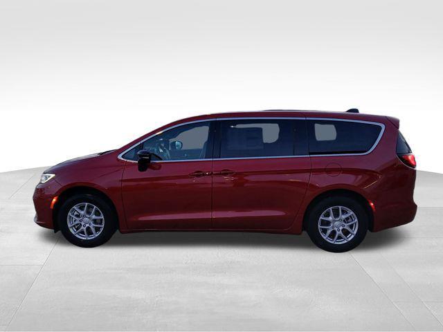 new 2026 Chrysler Pacifica car, priced at $43,447