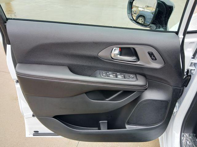 new 2026 Chrysler Pacifica car, priced at $45,507