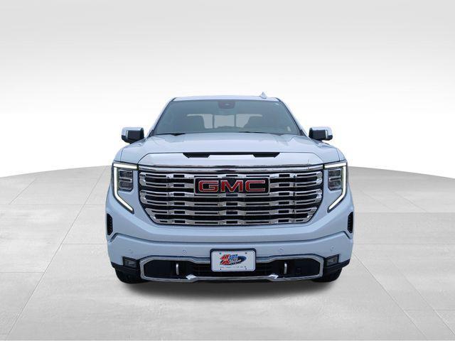 new 2026 GMC Sierra 1500 car, priced at $74,911
