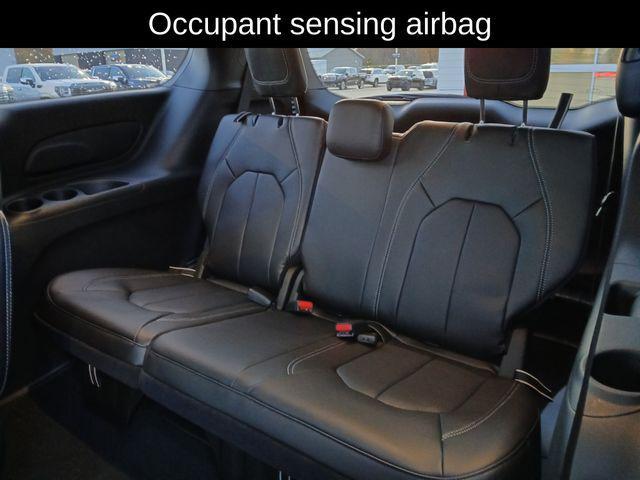 new 2026 Chrysler Pacifica car, priced at $42,616