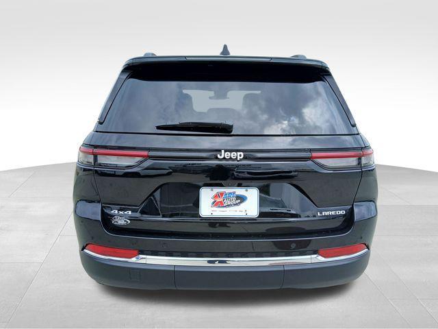 new 2026 Jeep Grand Cherokee car, priced at $39,005
