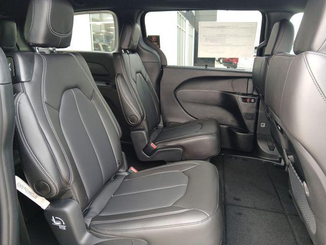 new 2026 Chrysler Pacifica car, priced at $44,026